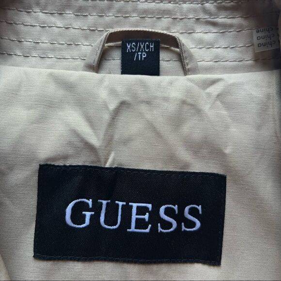 Guess Jacket XS Tan with pink and grey trim lined Snap and belt closure NWOT - Picture 5 of 12